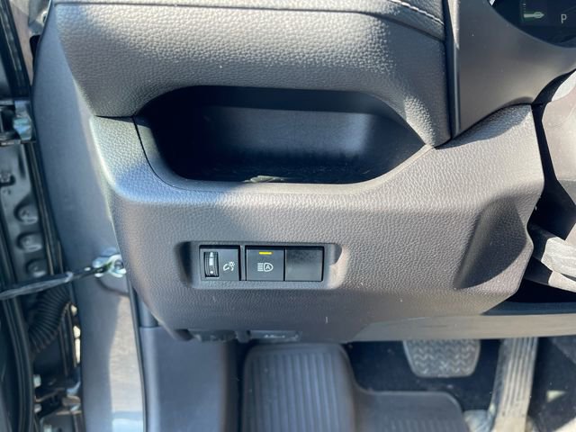 Certified 2024 Toyota RAV4 LE image 28