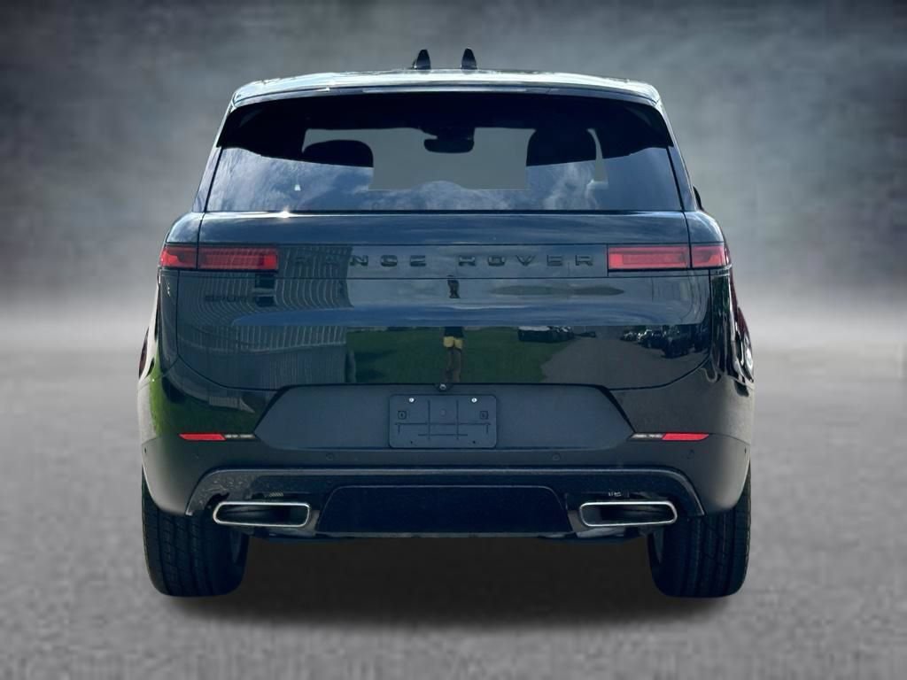 Used 2025 Land Rover Range Rover Sport SE AWD/4WD image 4