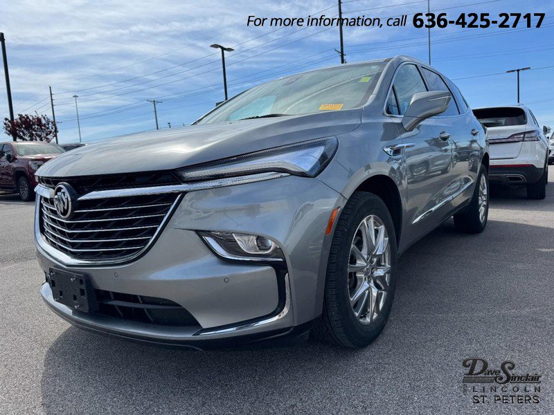 Used 2023 Buick Enclave Essence w/ Experience Buick Package AWD/4WD image 1