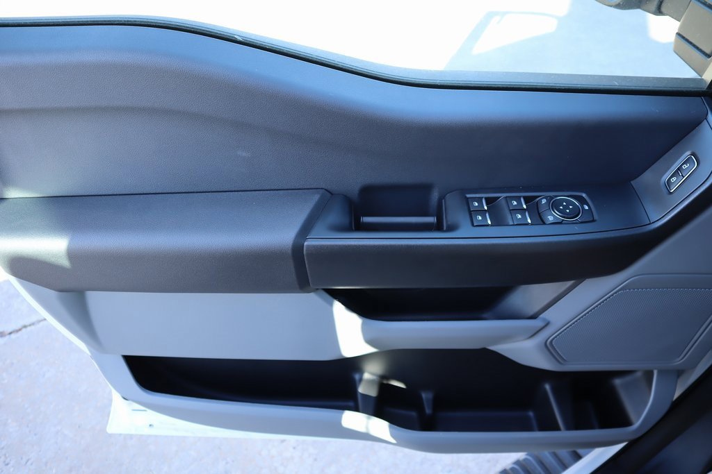 New 2026 Ford F250 XL w/ XL Driver Assist Package image 15