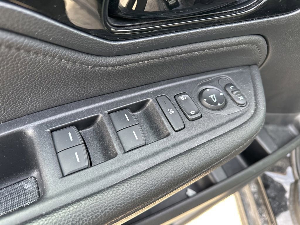 Certified 2023 Honda Odyssey Touring image 18