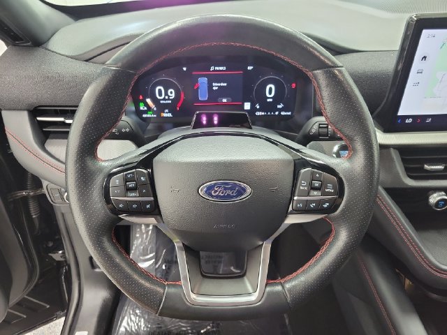 Used 2025 Ford Explorer ST-Line w/ ST-Line Street Pack AWD/4WD image 24