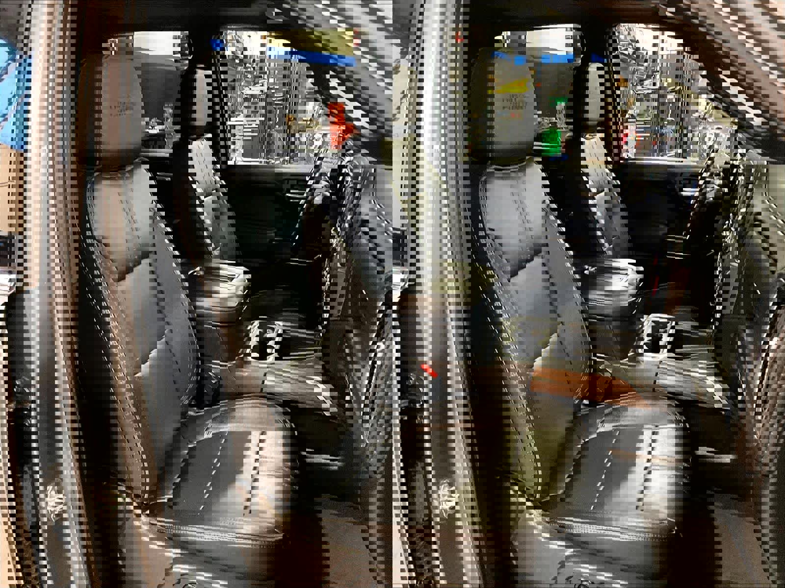 Used 2022 Chevrolet Silverado 1500 High Country w/ Technology Package AWD/4WD image 11