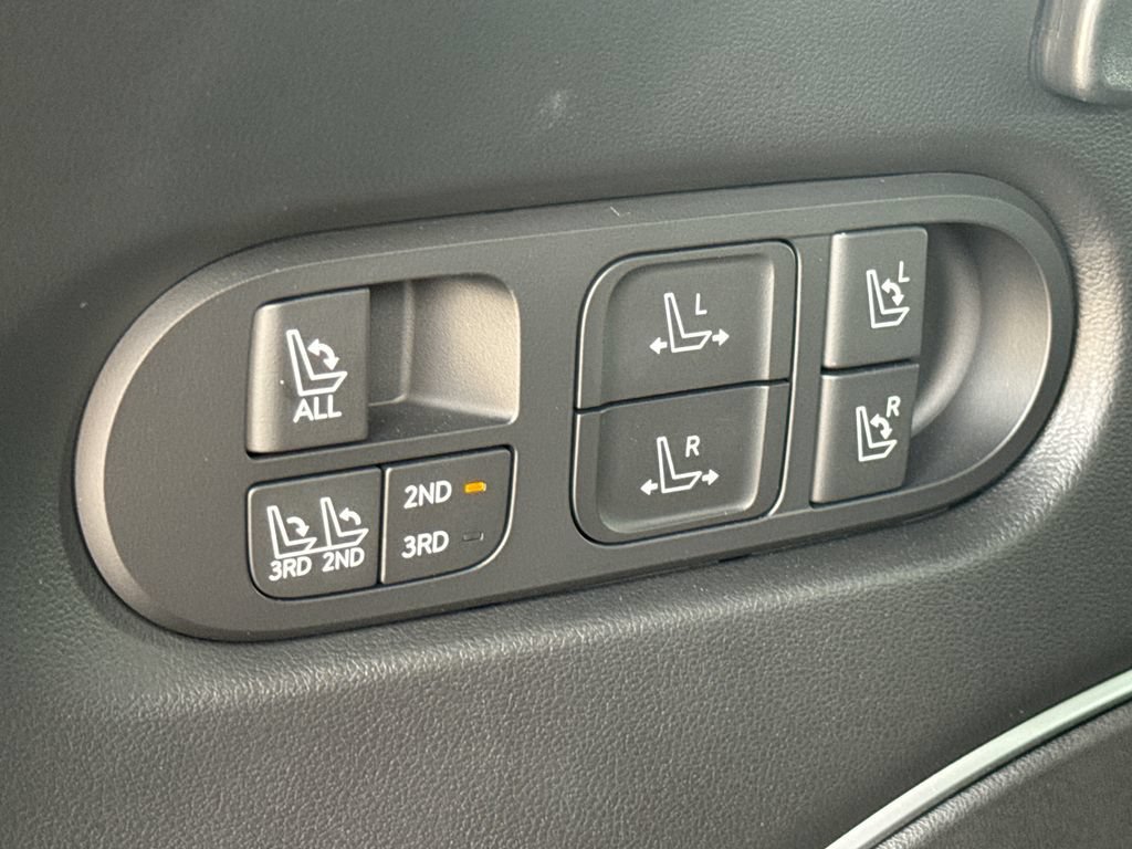 Used 2026 Hyundai Palisade Calligraphy AWD/4WD image 40