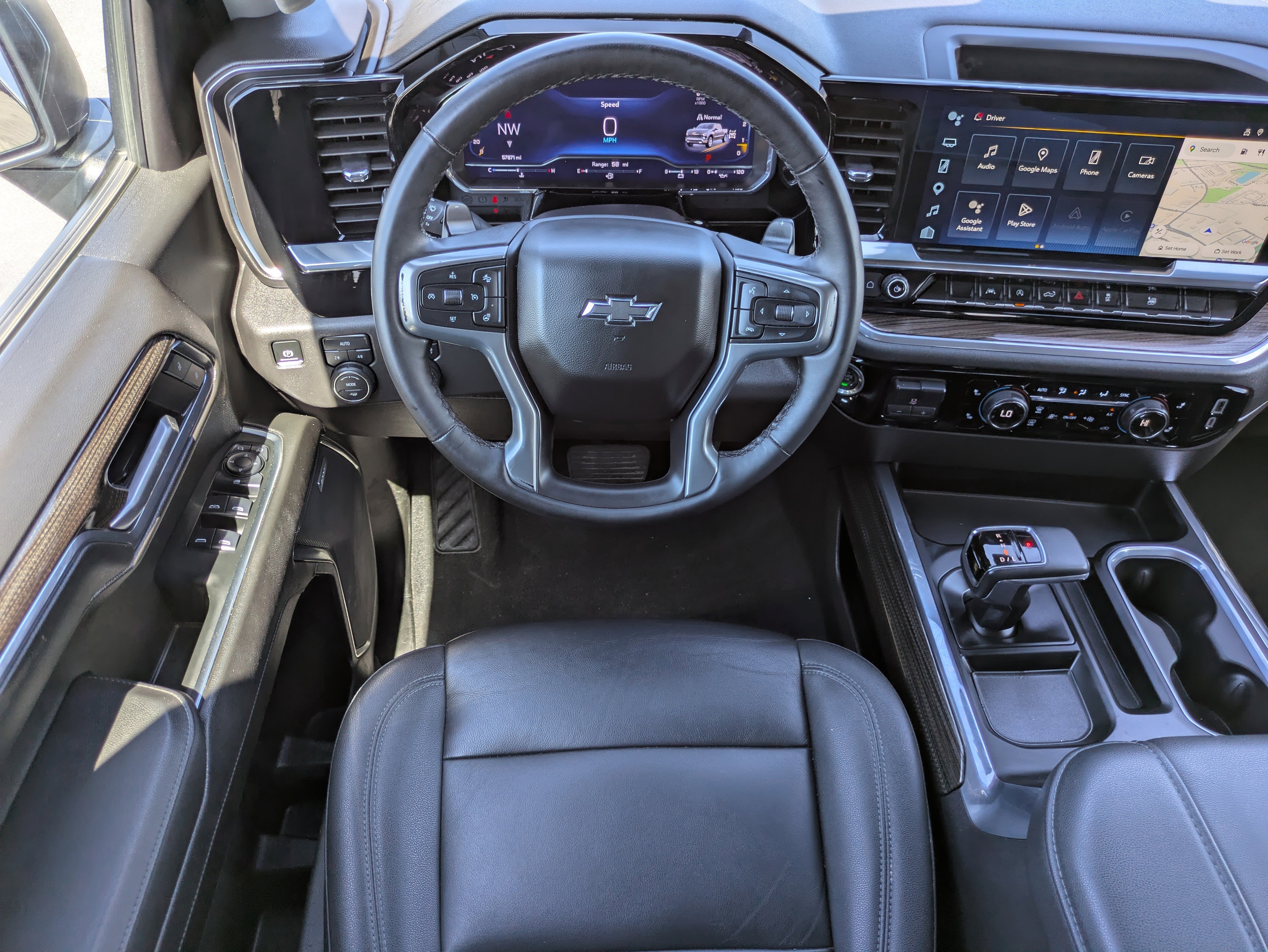 Used 2024 Chevrolet Silverado 1500 RST w/ Convenience Package II image 4