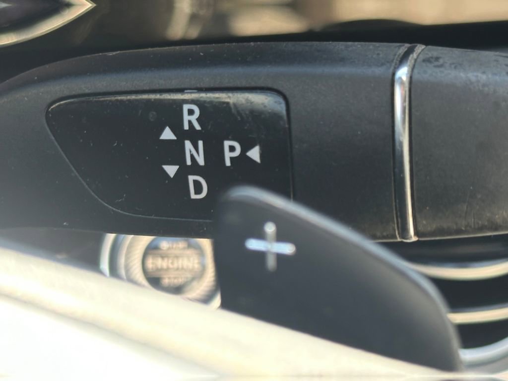 Used 2017 Mercedes-Benz E 300 image 21