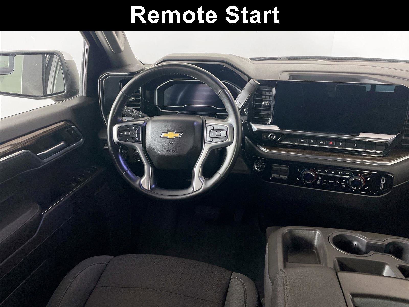 Used 2023 Chevrolet Silverado 1500 LT AWD/4WD image 2