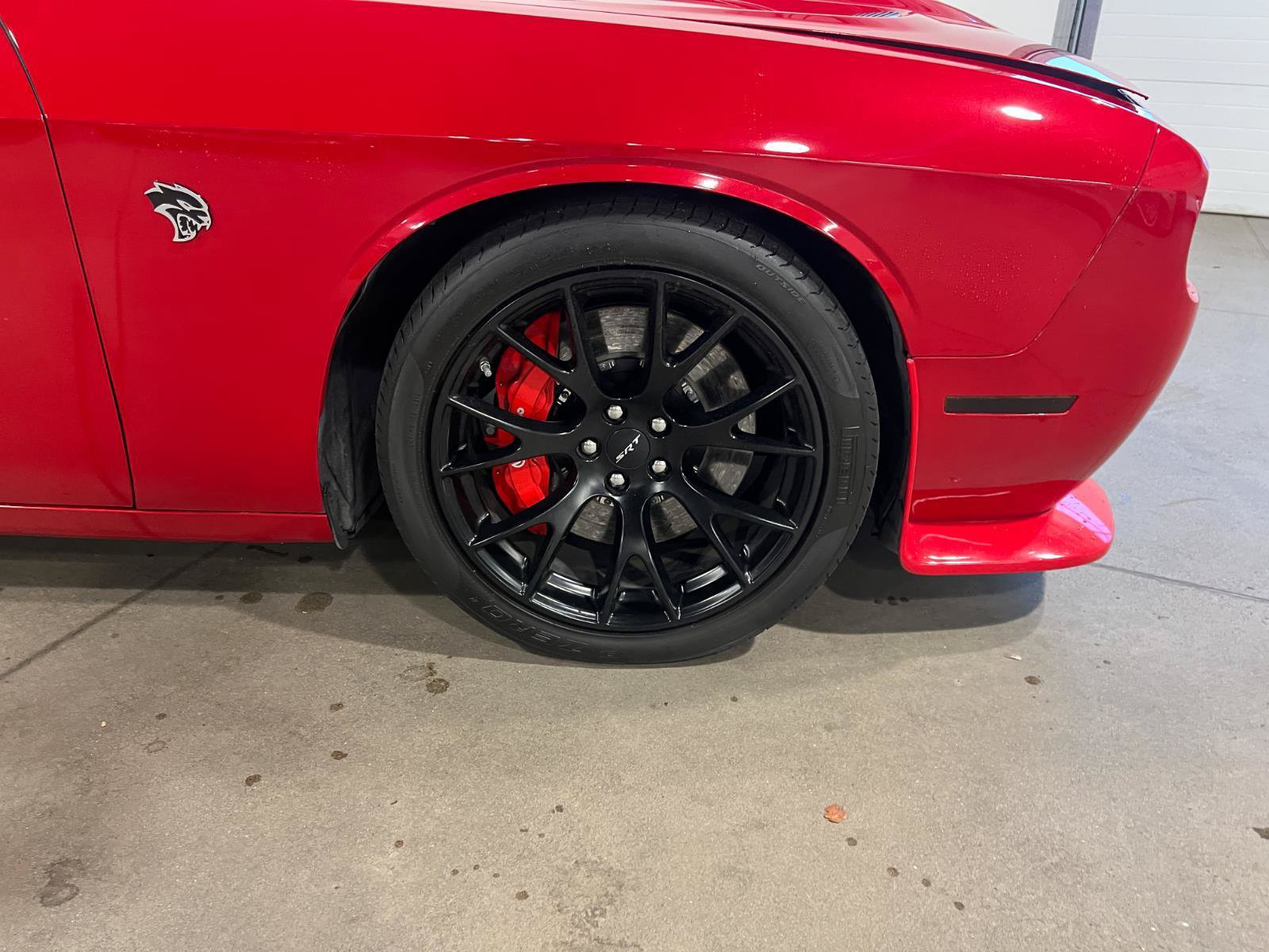 Used 2015 Dodge Challenger SRT Hellcat RWD image 34
