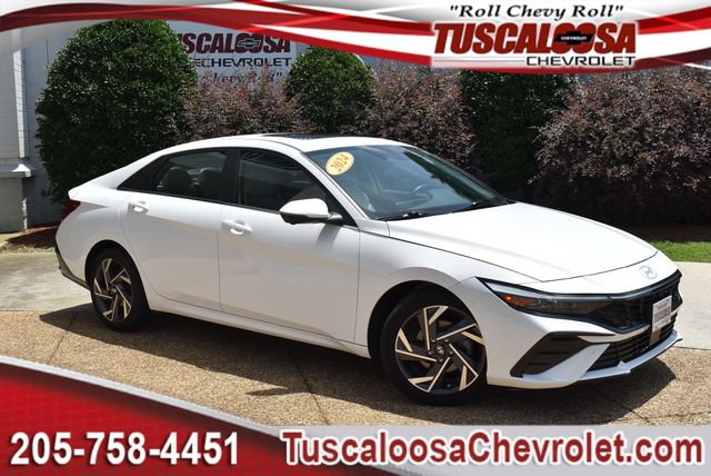 Used 2024 Hyundai Elantra Limited