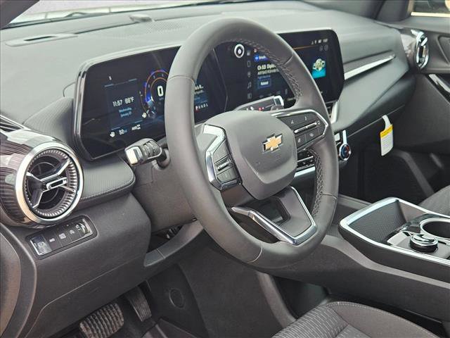 New 2026 Chevrolet Equinox LT image 3