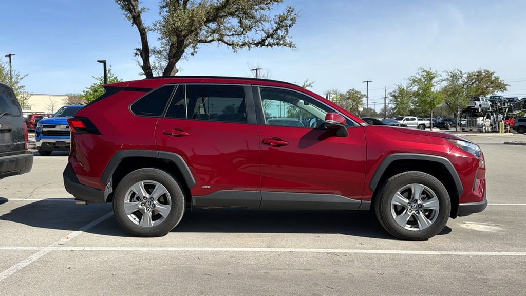 Certified 2025 Toyota RAV4 XLE image 4