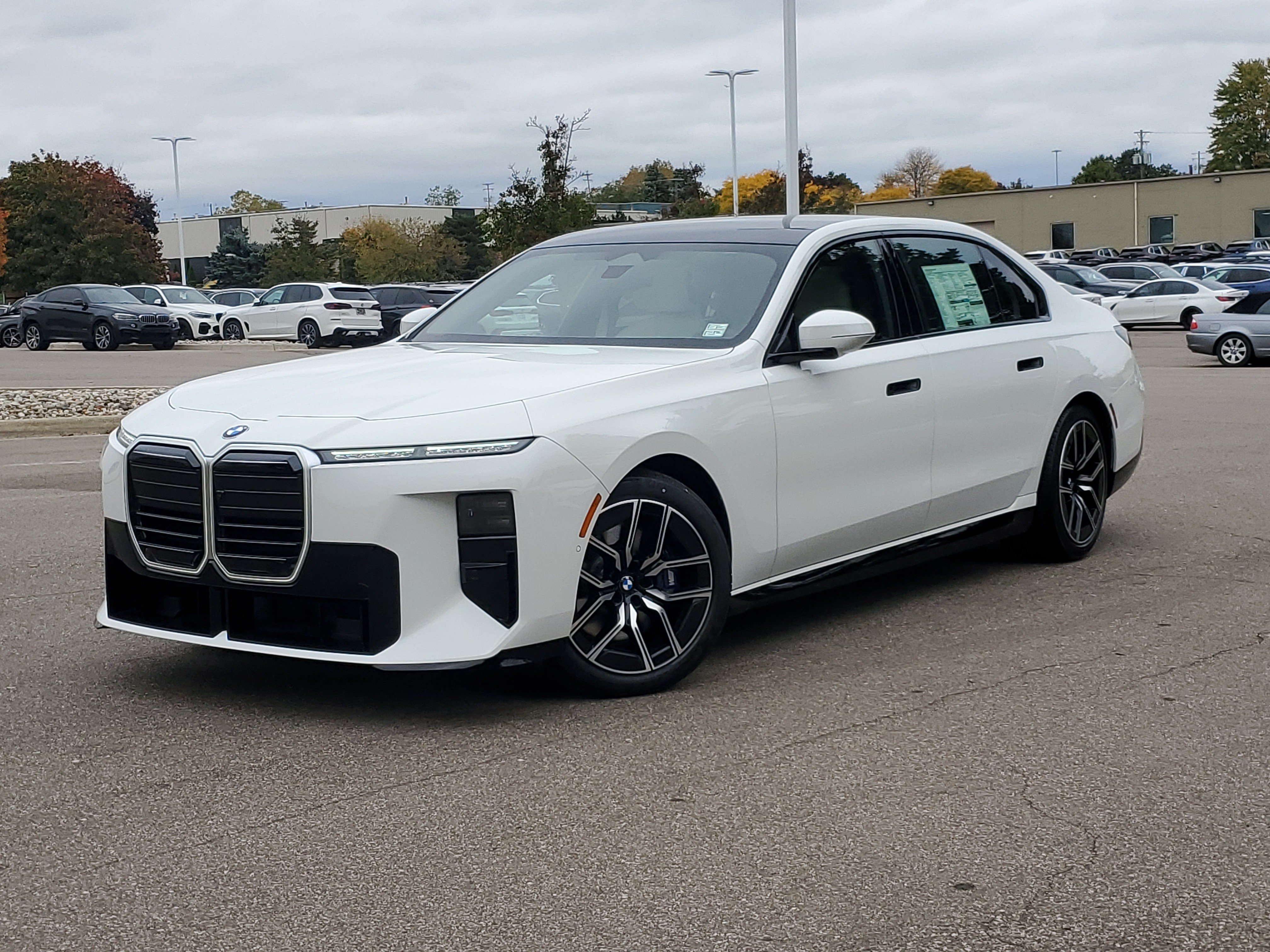 New 2027 BMW 740i xDrive w/ Executive Package