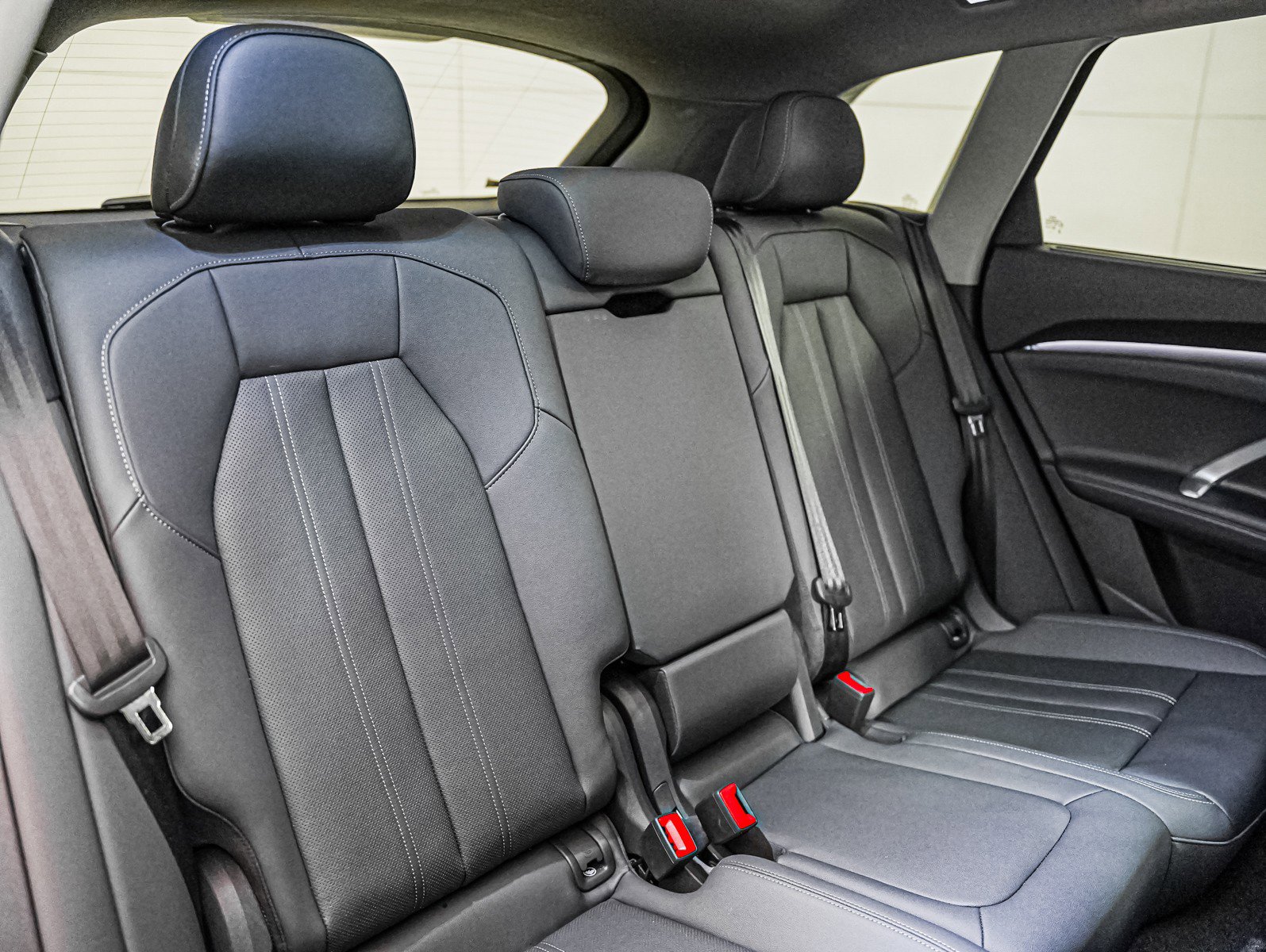 Certified 2025 Audi Q5 Premium Plus w/ Premium Plus image 14