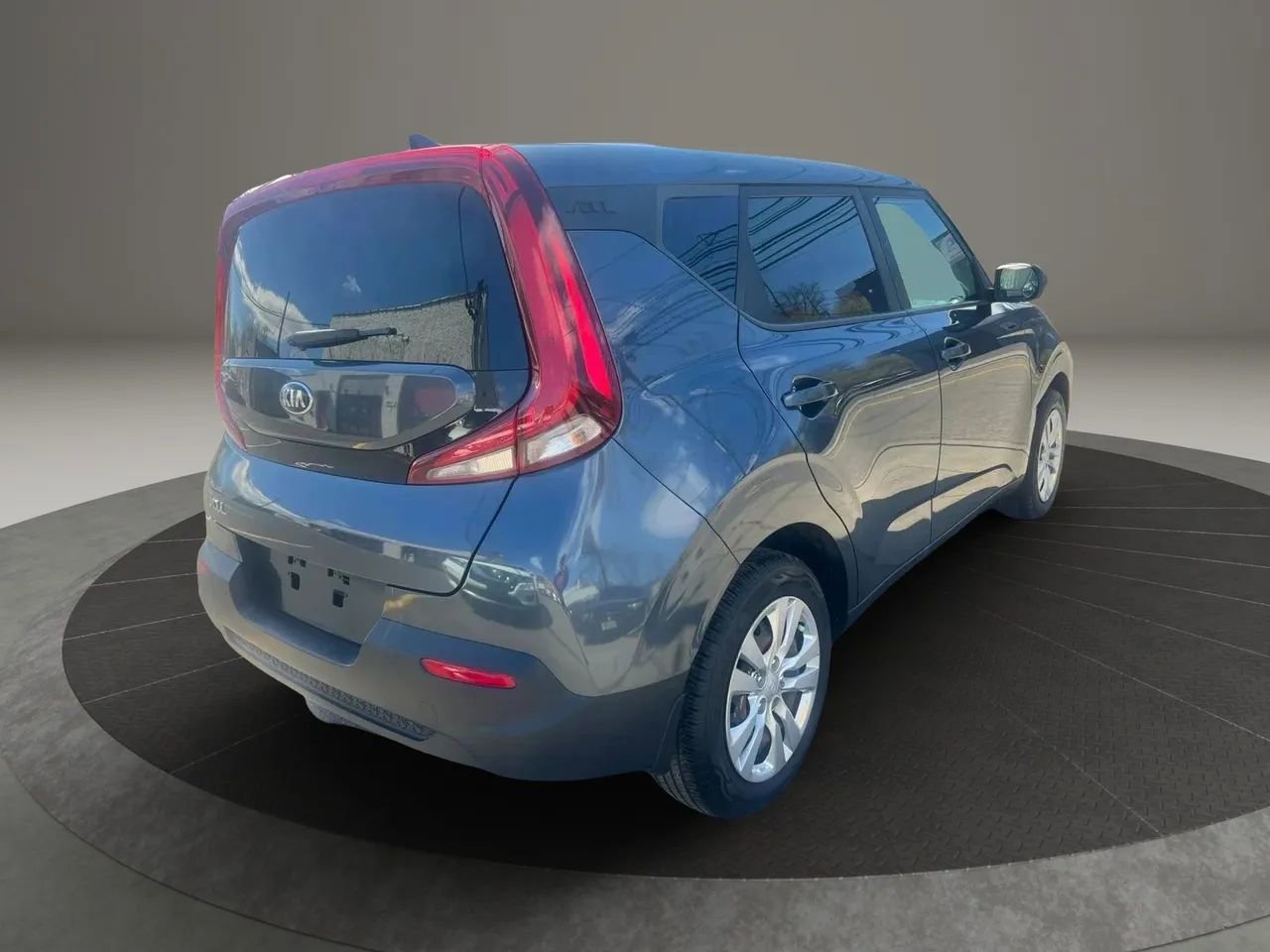 Used 2020 Kia Soul LX image 5