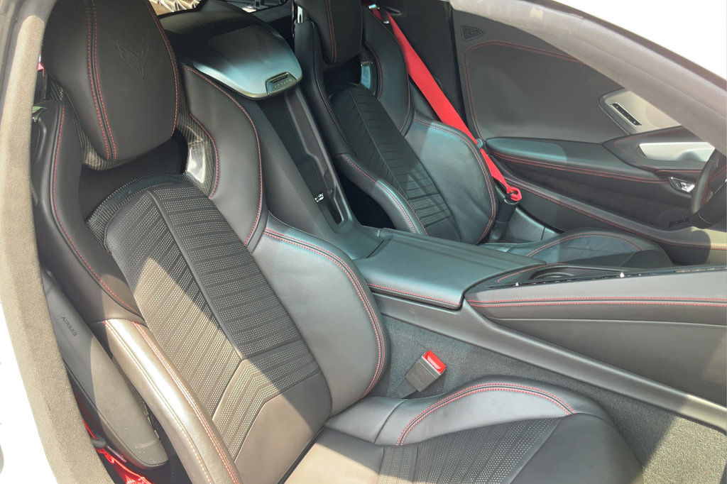 Certified 2020 Chevrolet Corvette Stingray Premium Cpe w/ 3LT Preferred Equipment Group RWD image 20