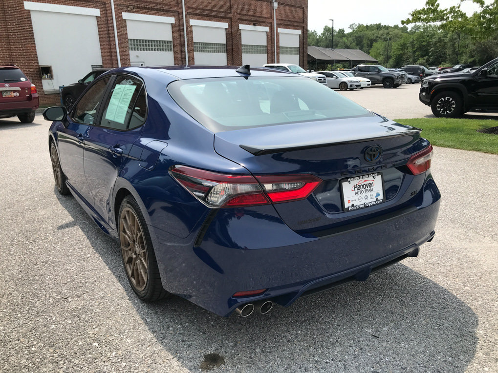 Used 2023 Toyota Camry SE w/ Convenience Package FWD image 5