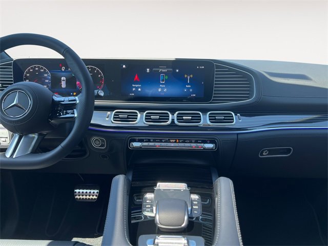 New 2025 Mercedes-Benz GLS 580 4MATIC image 11