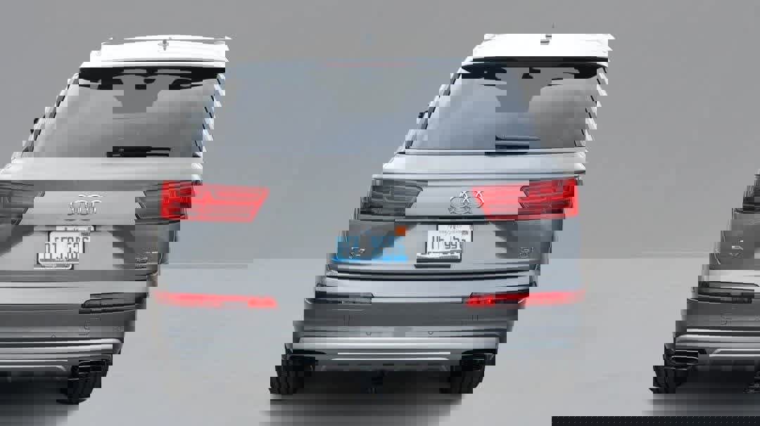 Used 2018 Audi Q7 3.0T Prestige w/ Prestige Package image 6