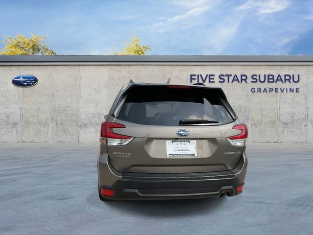 Used 2019 Subaru Forester Premium image 7