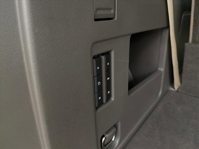 Used 2022 Lincoln Navigator Reserve image 25