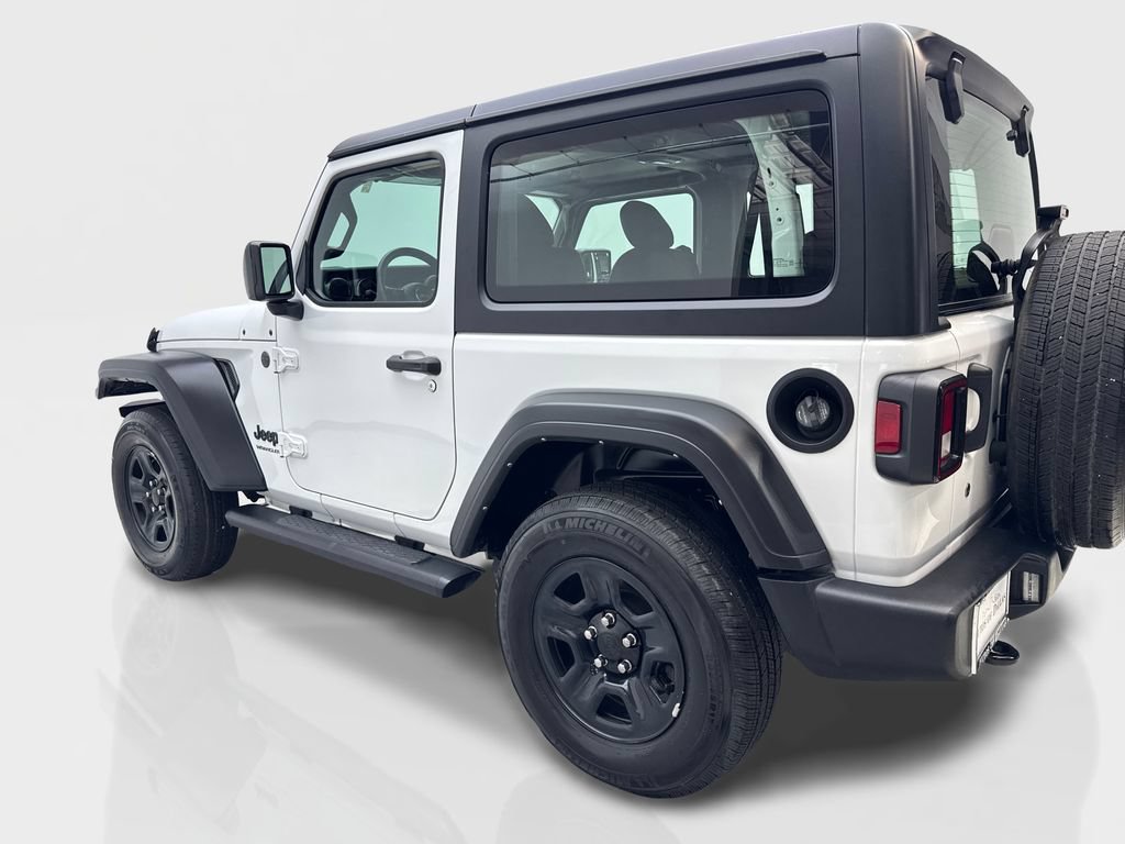 Used 2022 Jeep Wrangler Sport AWD/4WD image 14
