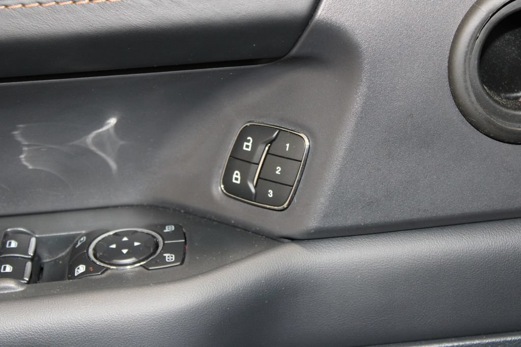Used 2022 Ford Expedition Platinum AWD/4WD image 41