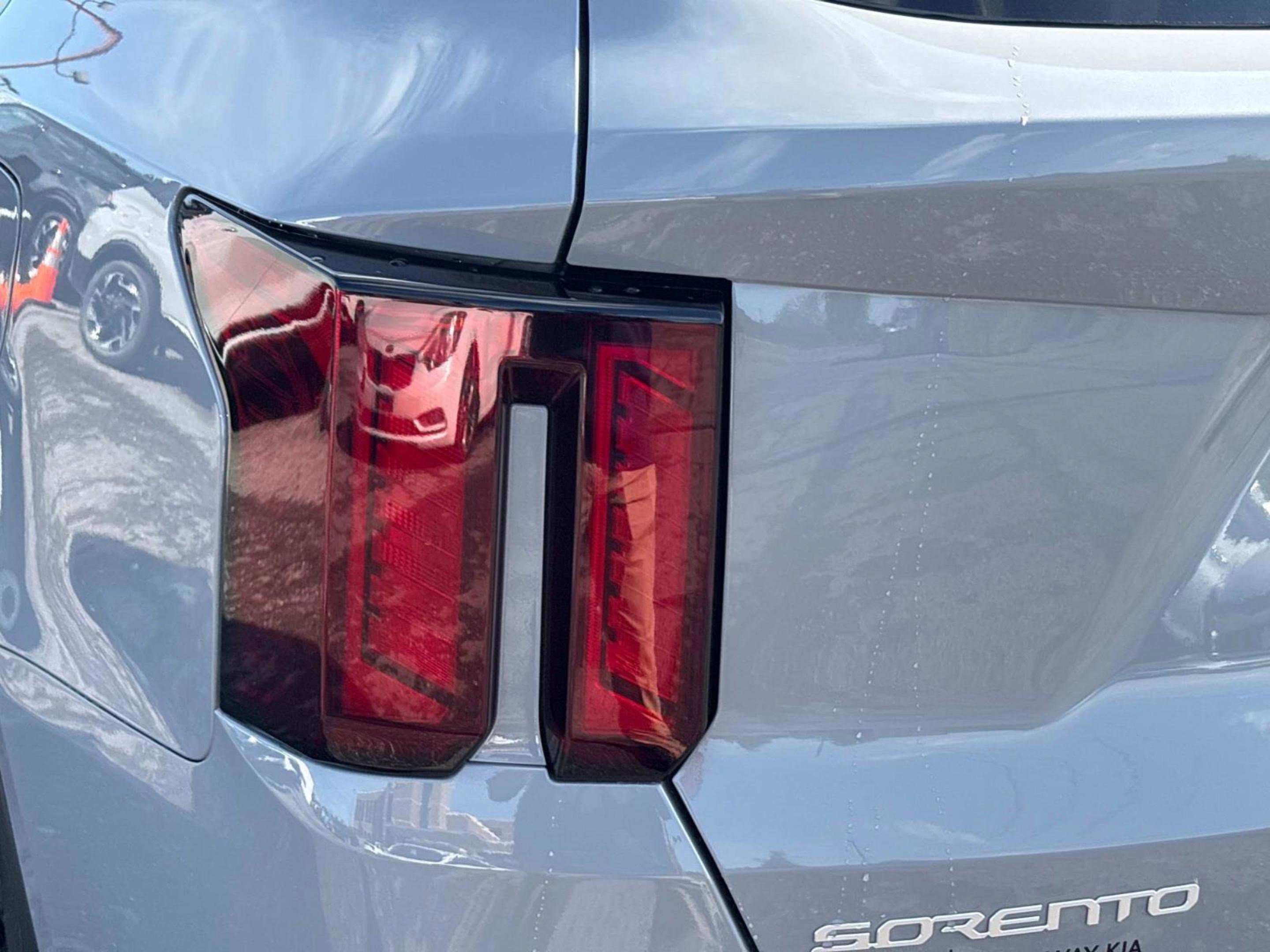 New 2025 Kia Sorento S w/ Panoramic Sunroof Package image 11