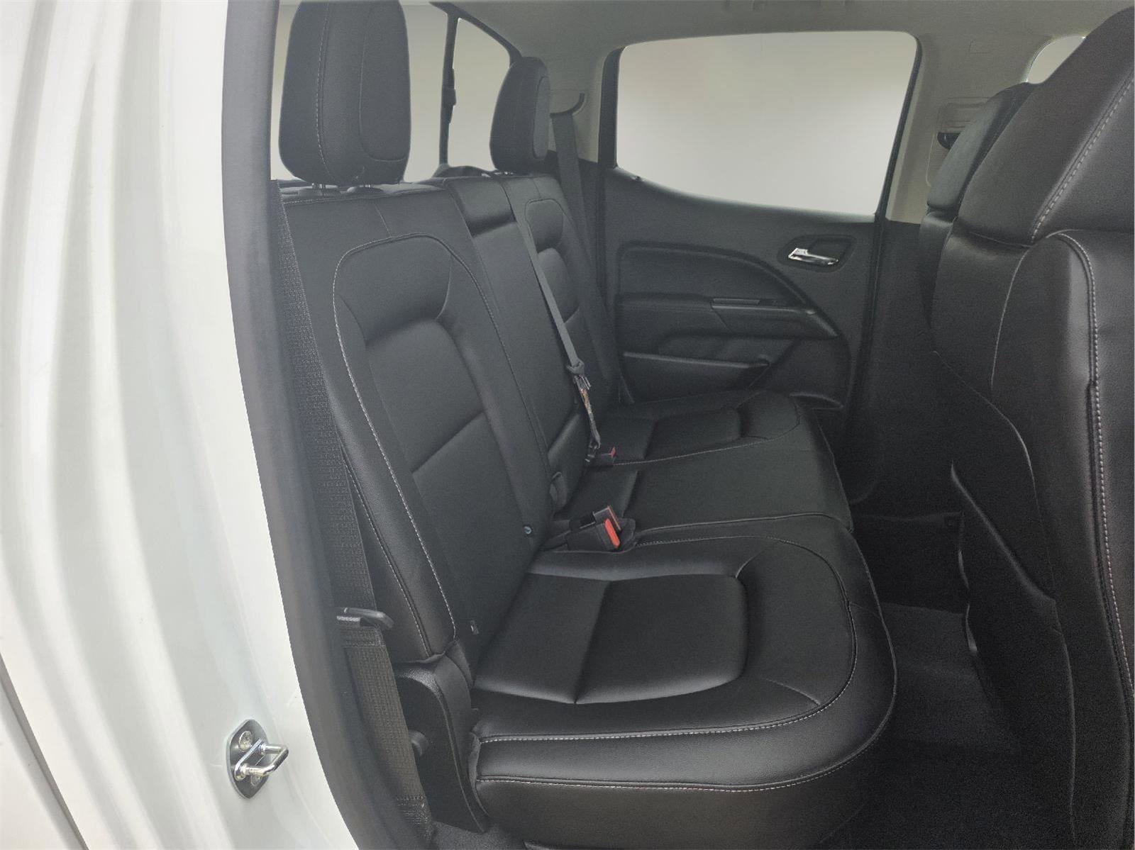 Used 2022 GMC Canyon Elevation w/ Elevation Premium Package image 17