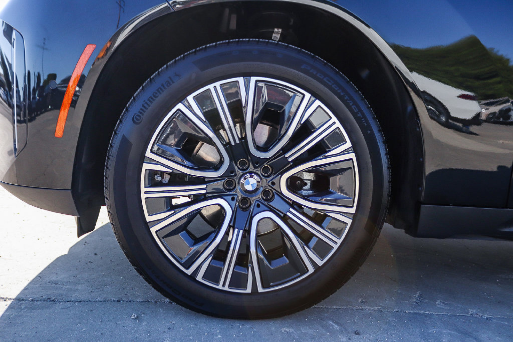 Used 2026 BMW X3 xDrive30i w/ Premium Package AWD/4WD image 13
