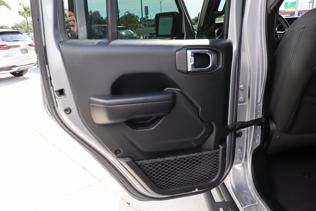 Used 2021 Jeep Wrangler Unlimited Sport image 23