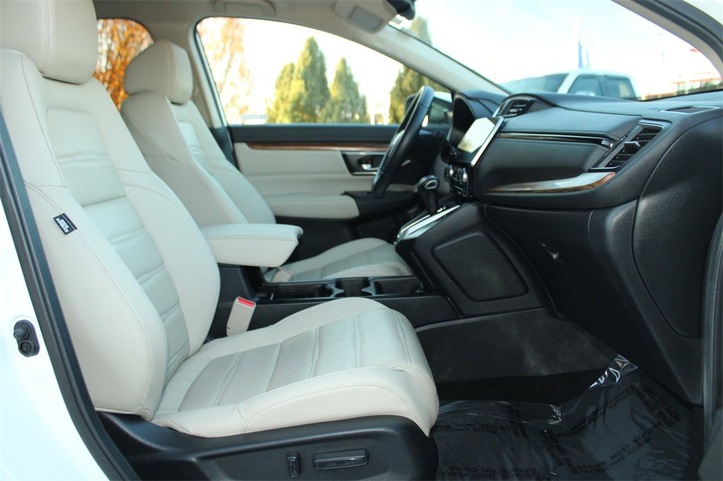 Used 2019 Honda CR-V Touring image 17