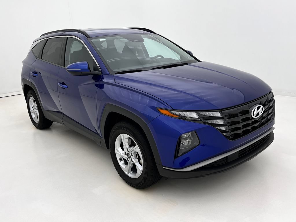 Used 2022 Hyundai Tucson SEL w/ Cargo Package AWD/4WD image 2