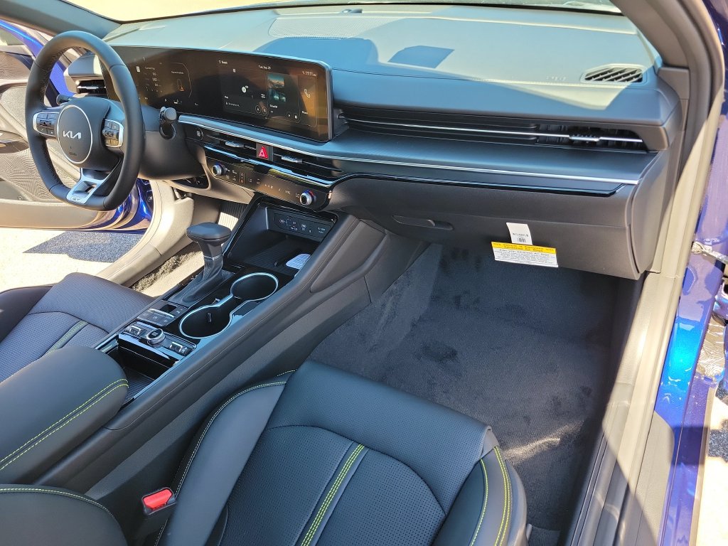 New 2027 Kia K5 GT FWD image 13