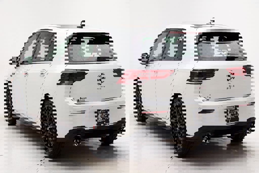 Used 2024 Volkswagen GTI SE w/ SE Leather Seats Package image 6