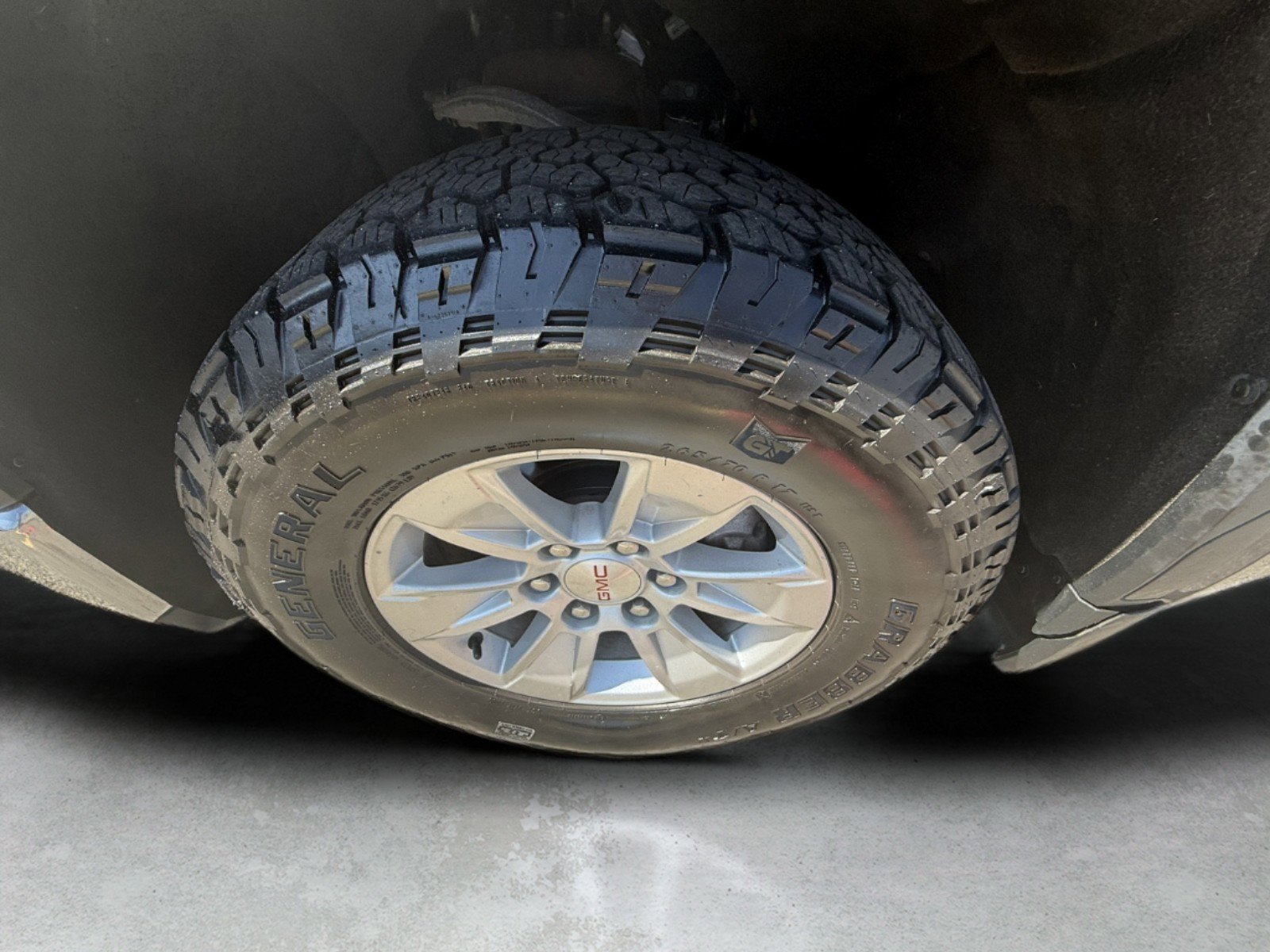 Used 2021 GMC Sierra 1500 SLE AWD/4WD image 11