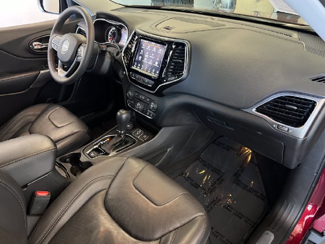 Used 2021 Jeep Cherokee Limited w/ Elite Package AWD/4WD image 37