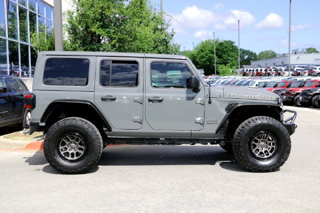Used 2023 Jeep Wrangler Unlimited Rubicon 392 w/ Xtreme Recon 35" Tire Package AWD/4WD image 4