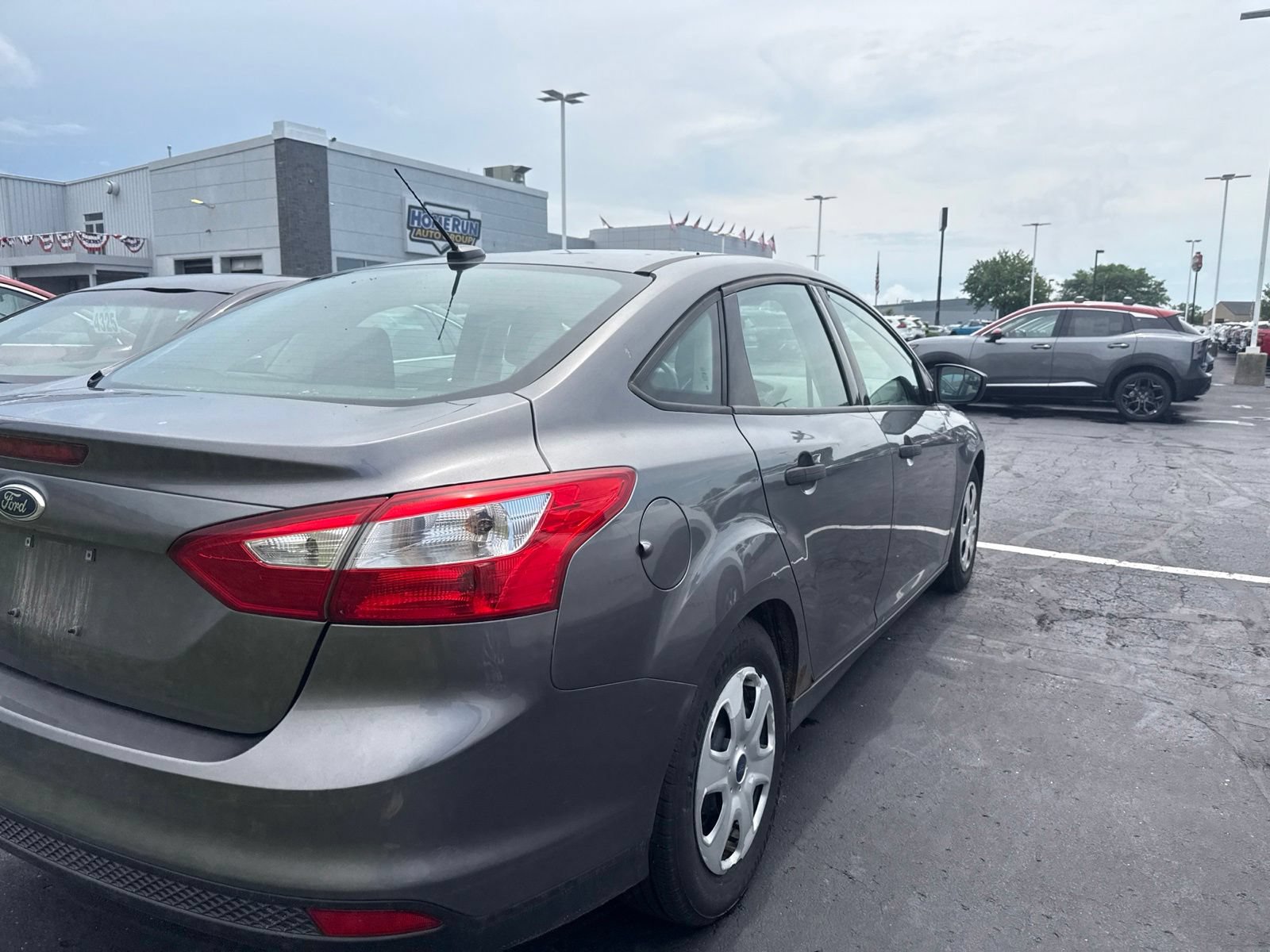 Used 2013 Ford Focus S FWD image 2