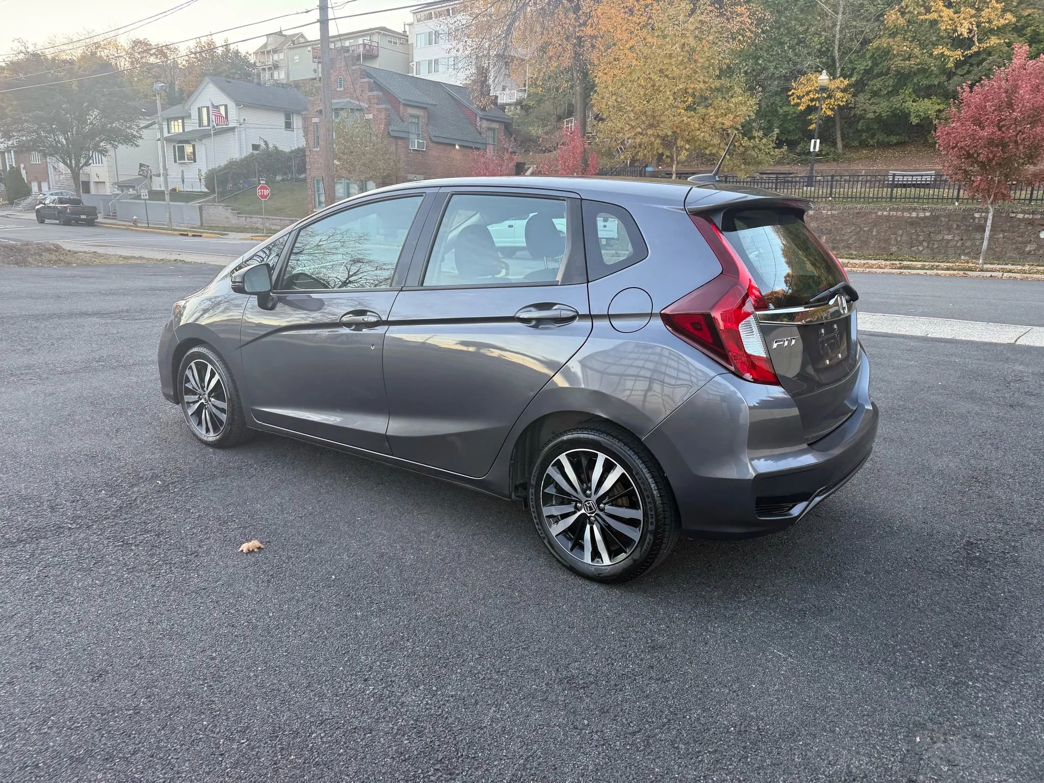 Used 2019 Honda Fit EX image 4