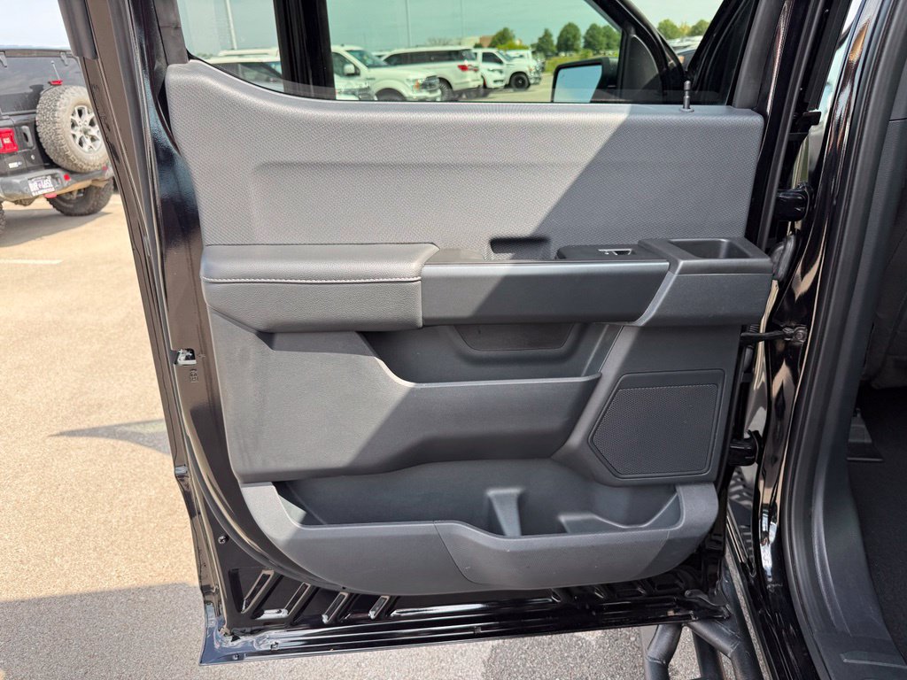 Used 2024 Ford F150 STX AWD/4WD image 10