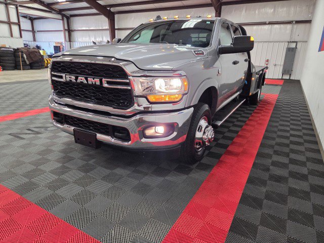 Used 2022 RAM 3500 Tradesman w/ Chrome Appearance Group image 21