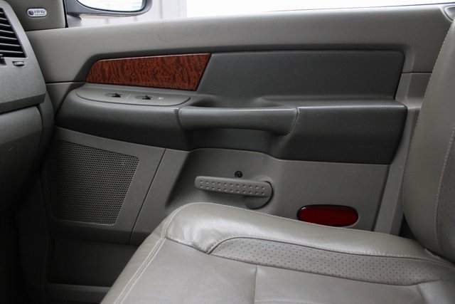 Used 2006 Dodge Ram 2500 Truck Laramie image 26