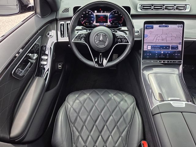 Used 2025 Mercedes-Benz S 580 4MATIC Sedan image 13
