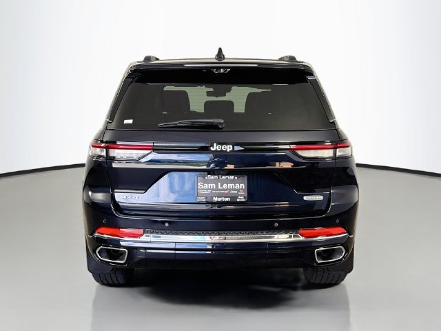 Used 2025 Jeep Grand Cherokee Overland w/ Luxury Tech Group IV AWD/4WD image 6