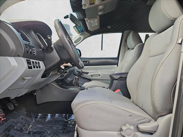 Used 2014 Toyota Tacoma 4x4 Double Cab w/ TRD Off-Road Package image 16
