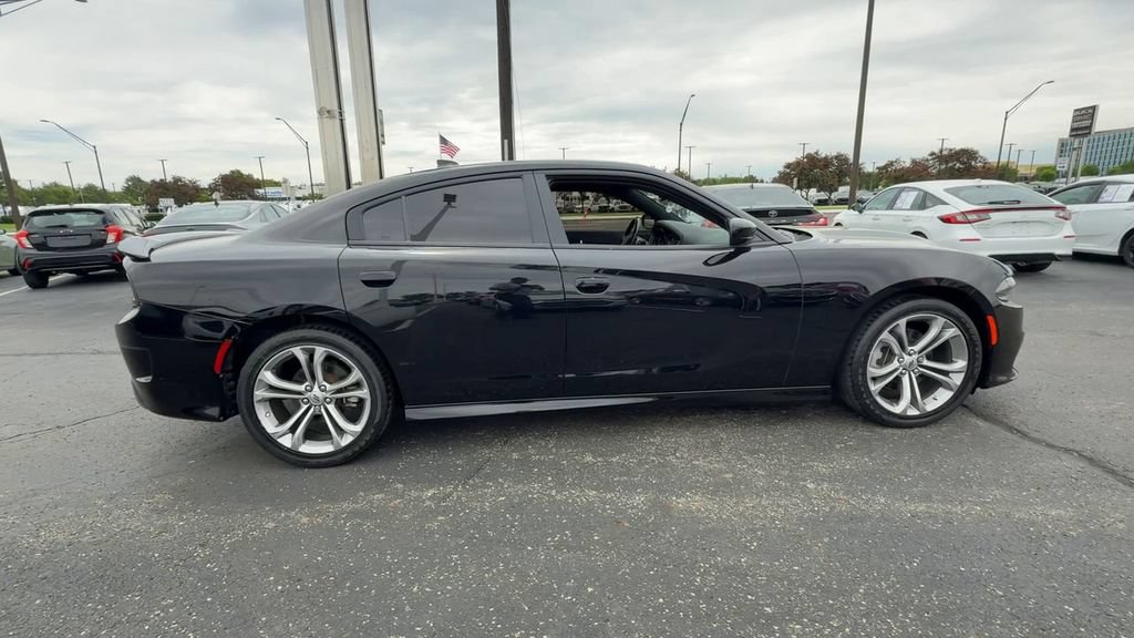 Used 2022 Dodge Charger R/T RWD image 9