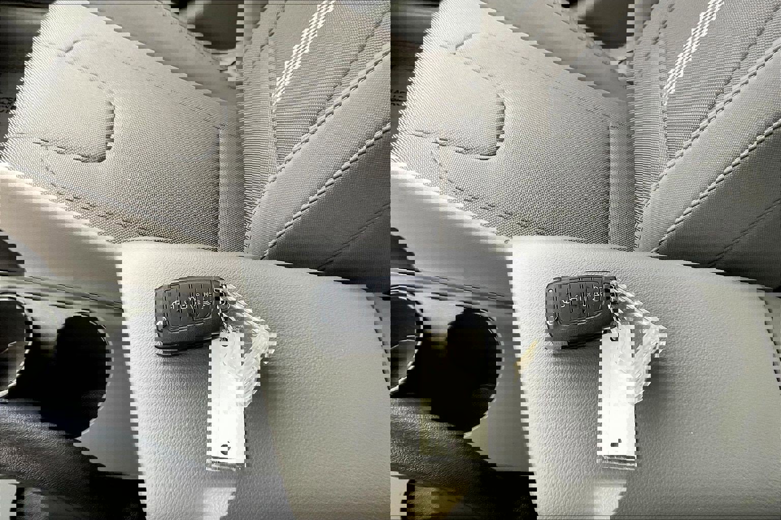 Certified 2025 Hyundai Elantra SE image 34