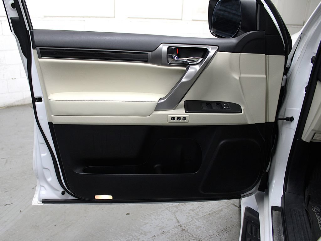 Used 2022 Lexus GX 460 Premium w/ Premium Plus Package AWD/4WD image 25