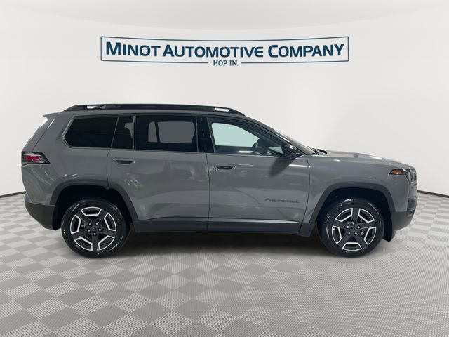 New 2026 Jeep Cherokee Laredo image 9