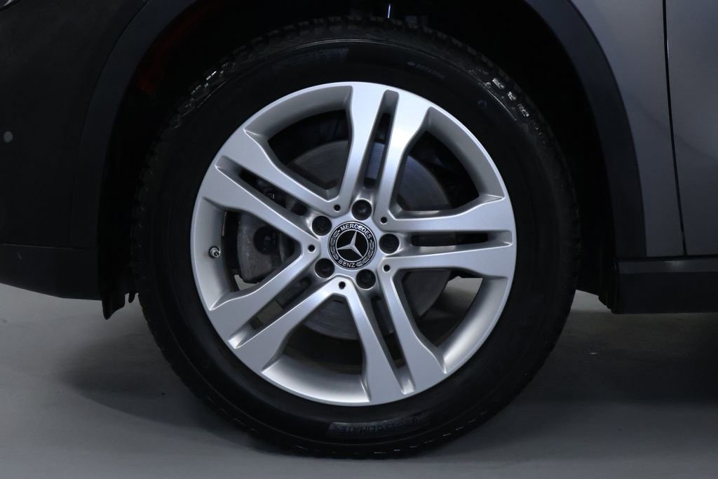 Used 2019 Mercedes-Benz GLA 250 4MATIC image 36
